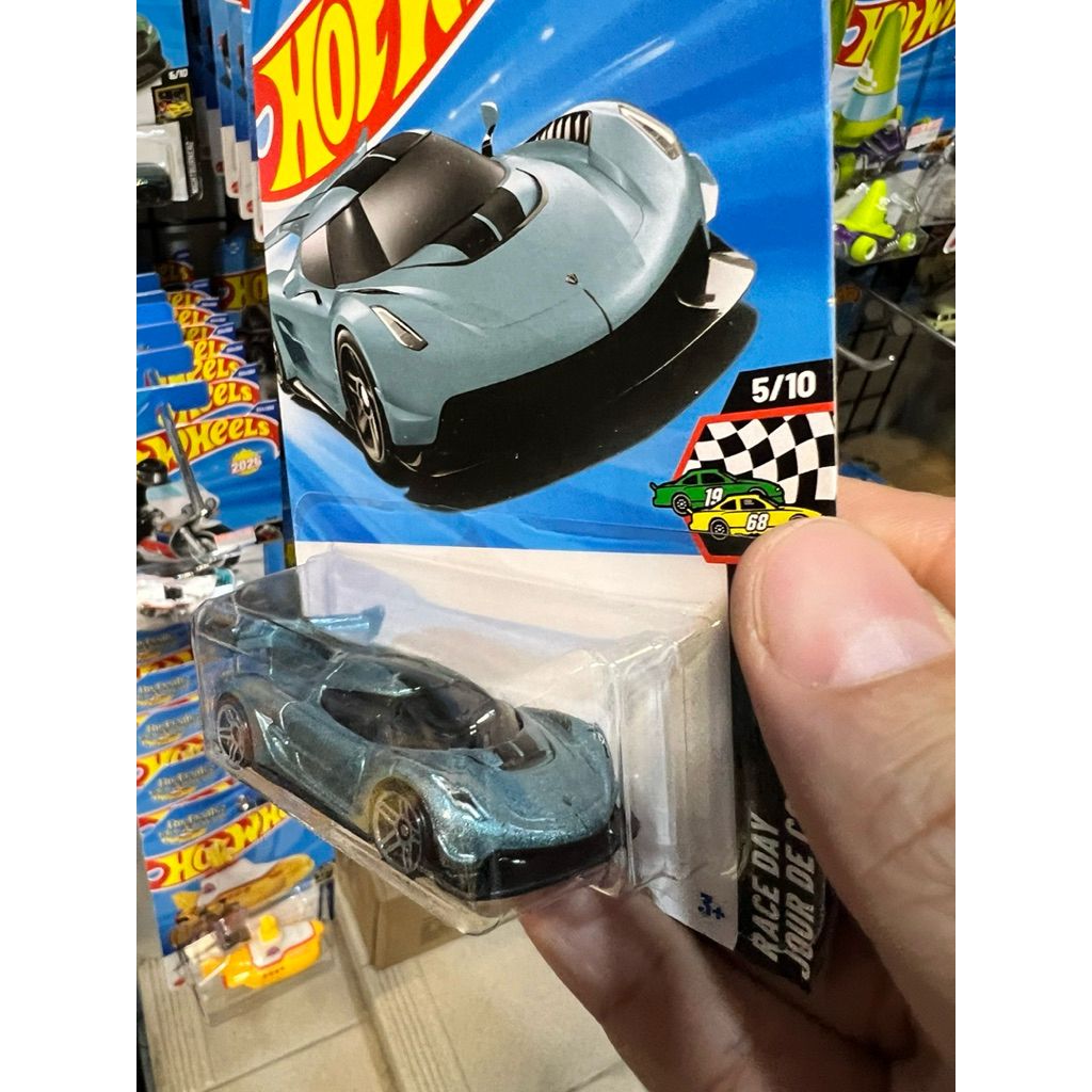 tw-11134207-81ztj-mfti5na2f02795