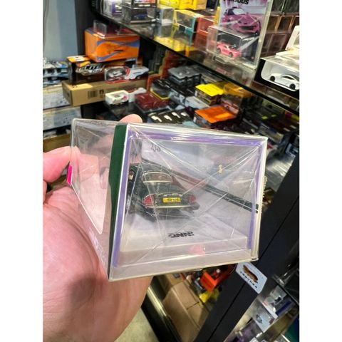 tw-11134207-81ztd-me8piaceu1aadd