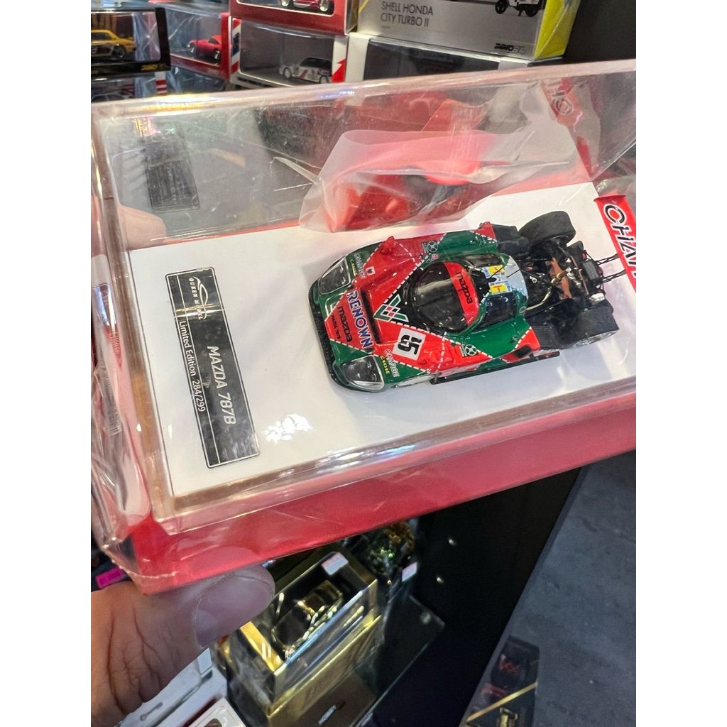 tw-11134207-7ra0p-mcq4m2dgb7zz82