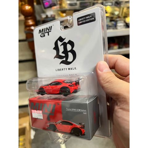 tw-11134207-7ra0s-mc0hl6xrwpix96