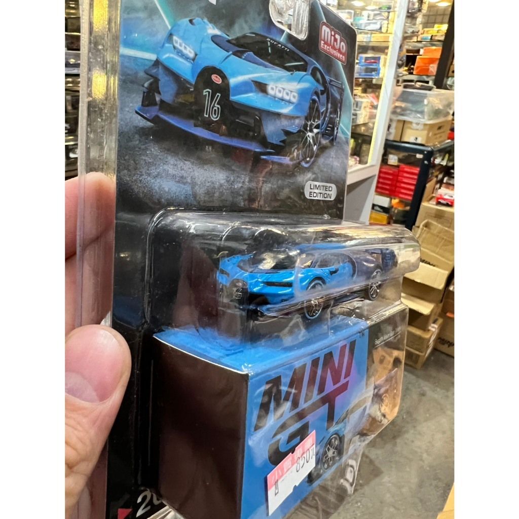 tw-11134207-7ra0r-mc0hujfvfre16b