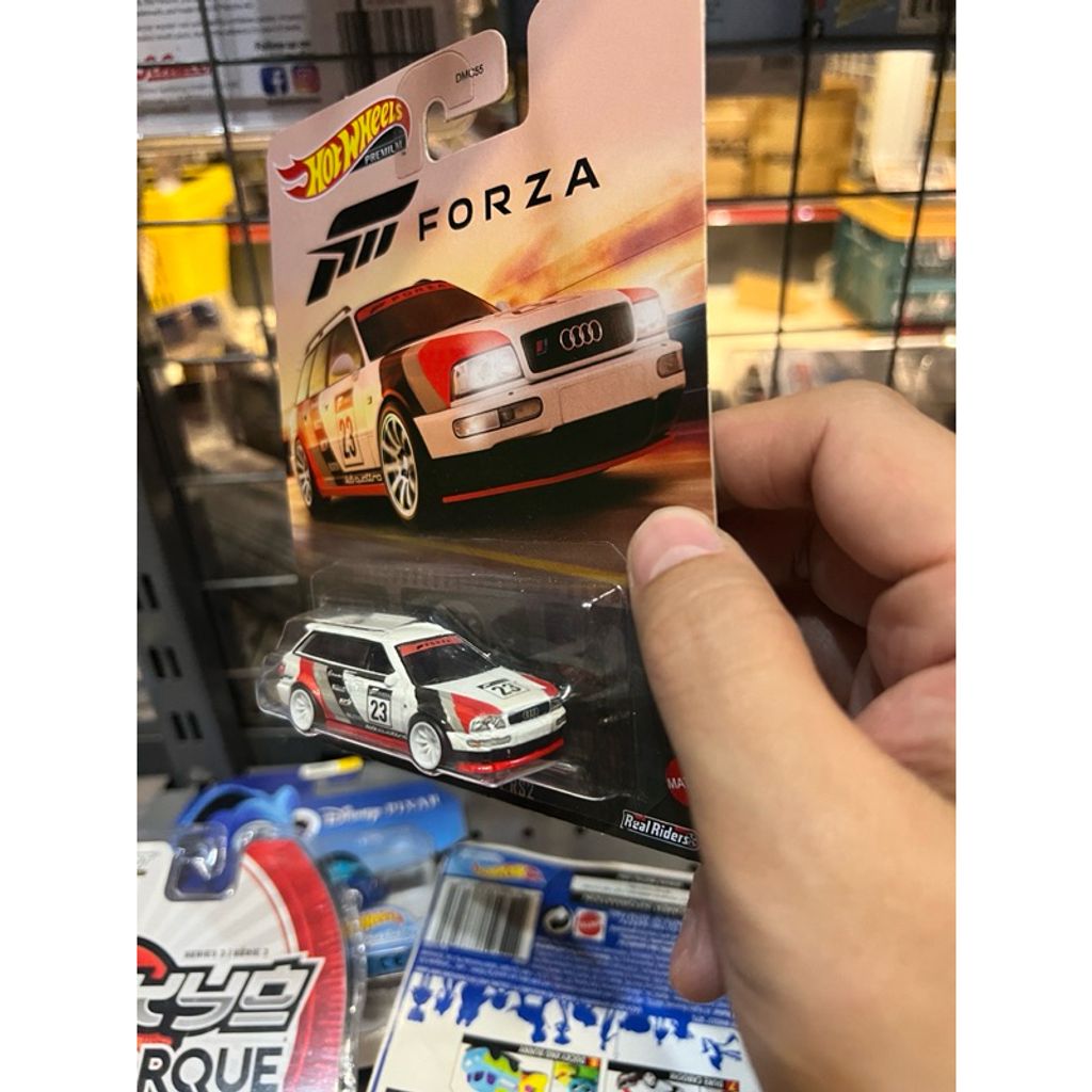 tw-11134207-7rbk0-m6dsy5p8cuaqc2