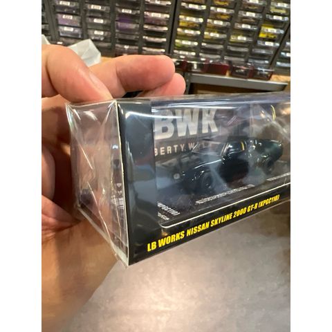 tw-11134207-7rbk3-matmmkswo73ta7