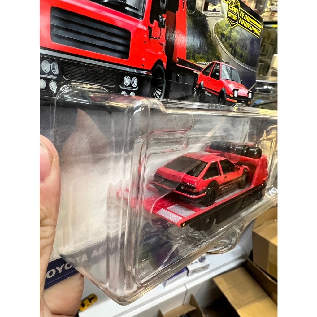 tw-11134207-81ztj-mi0f4e7mm8sg83