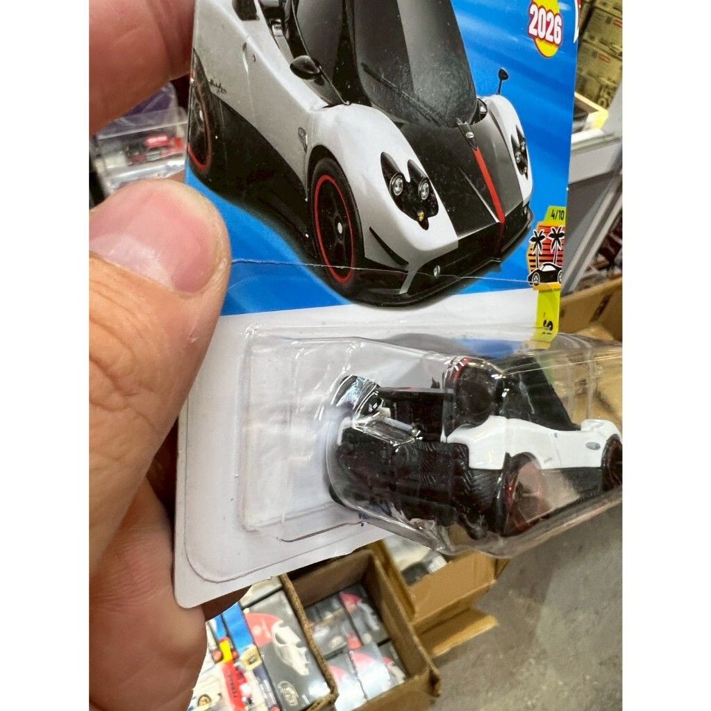 tw-11134207-81ztq-mikfrhcgsphg36