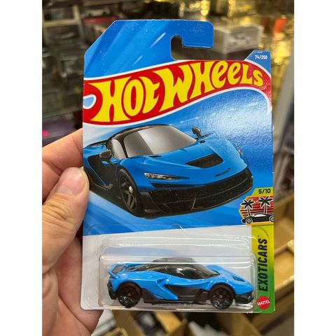 tw-11134207-81ztm-mikfj5v5p6vabc