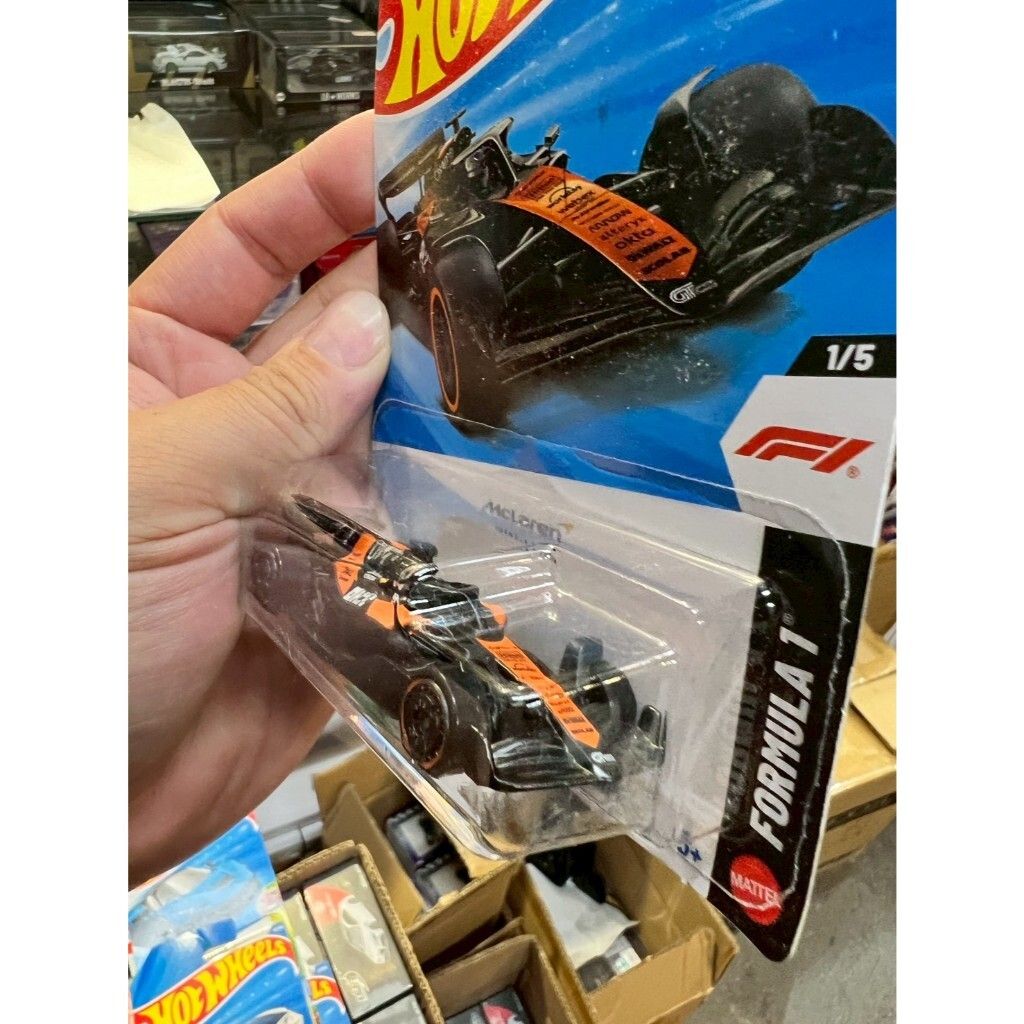 tw-11134207-81zto-mikfmvqgb28876