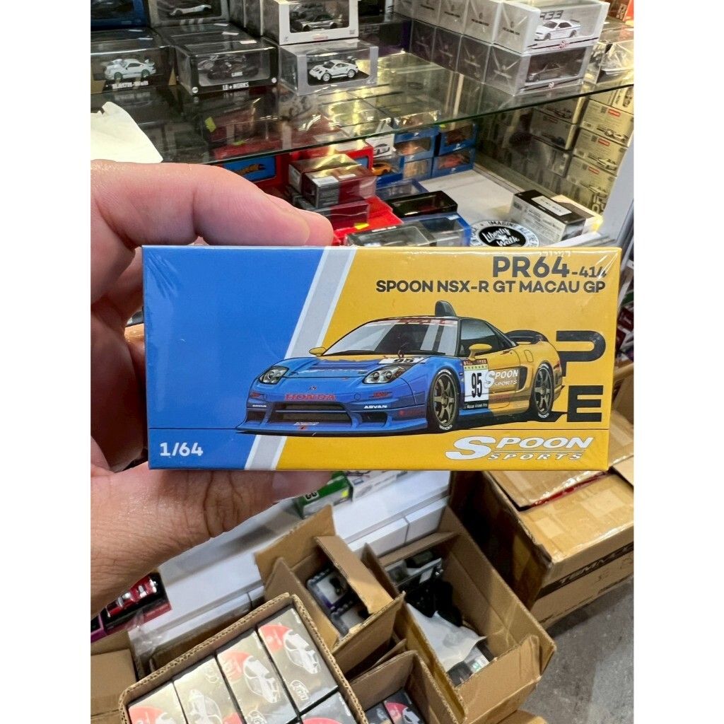 tw-11134207-81ztq-mikf9sv6vgn689