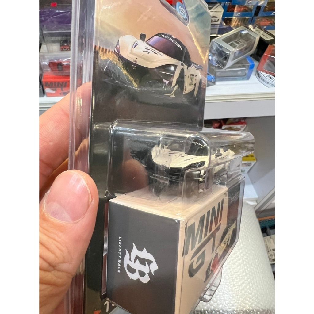 tw-11134207-81zte-mior3z9wa2o66e