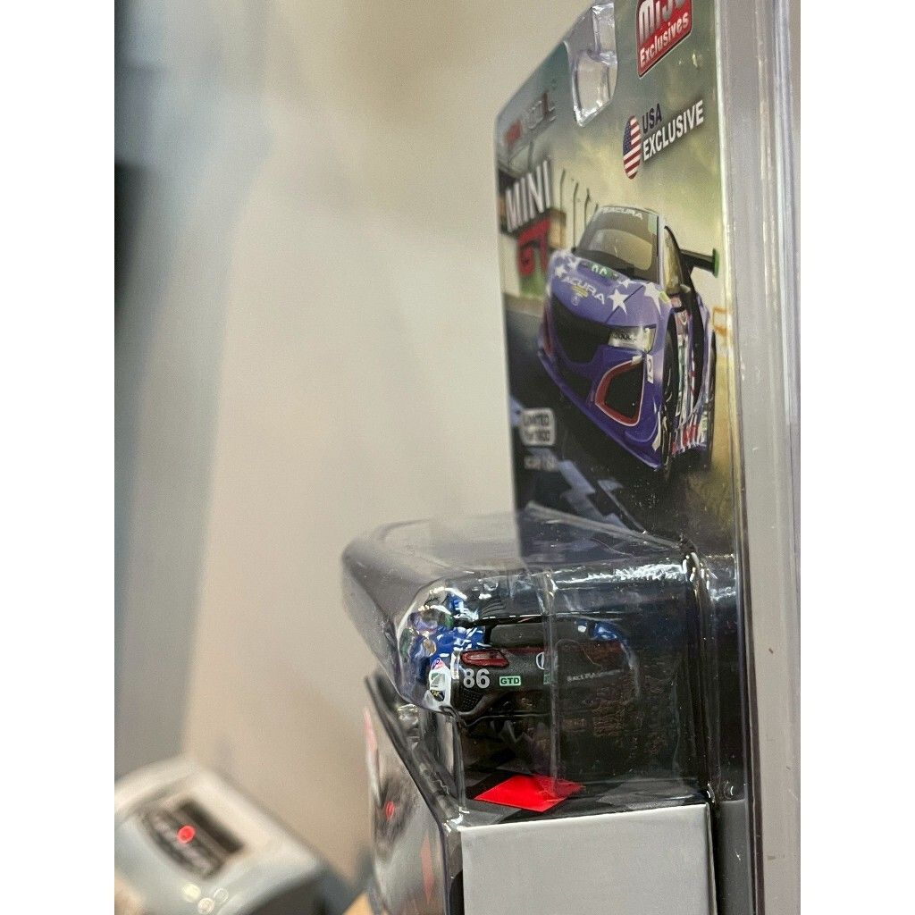 tw-11134207-7rbk9-m9sscu4gn8pz28