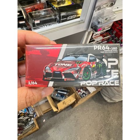 tw-11134207-820l6-mkw0yd0brta906