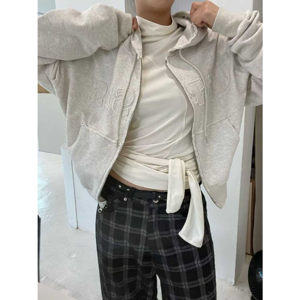 tw-11134207-81zto-mf74n71mljik78