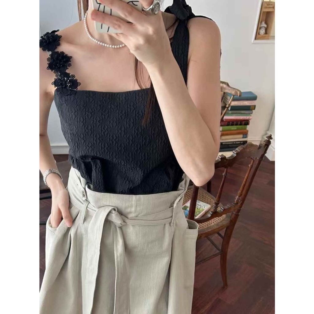 tw-11134207-7rbkb-maodc755ed7ce5