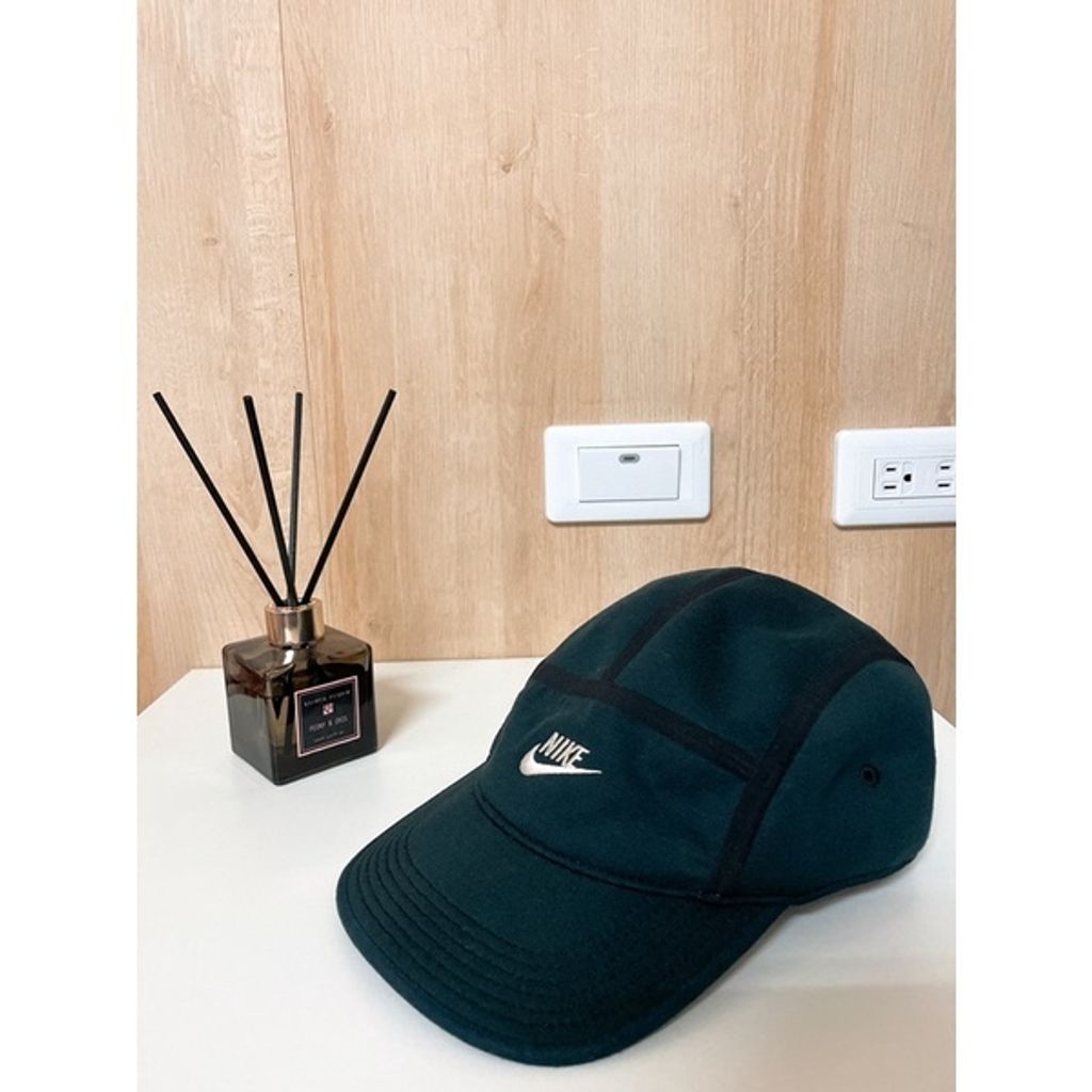 607cf258093cbe575336b8a16f3dca58