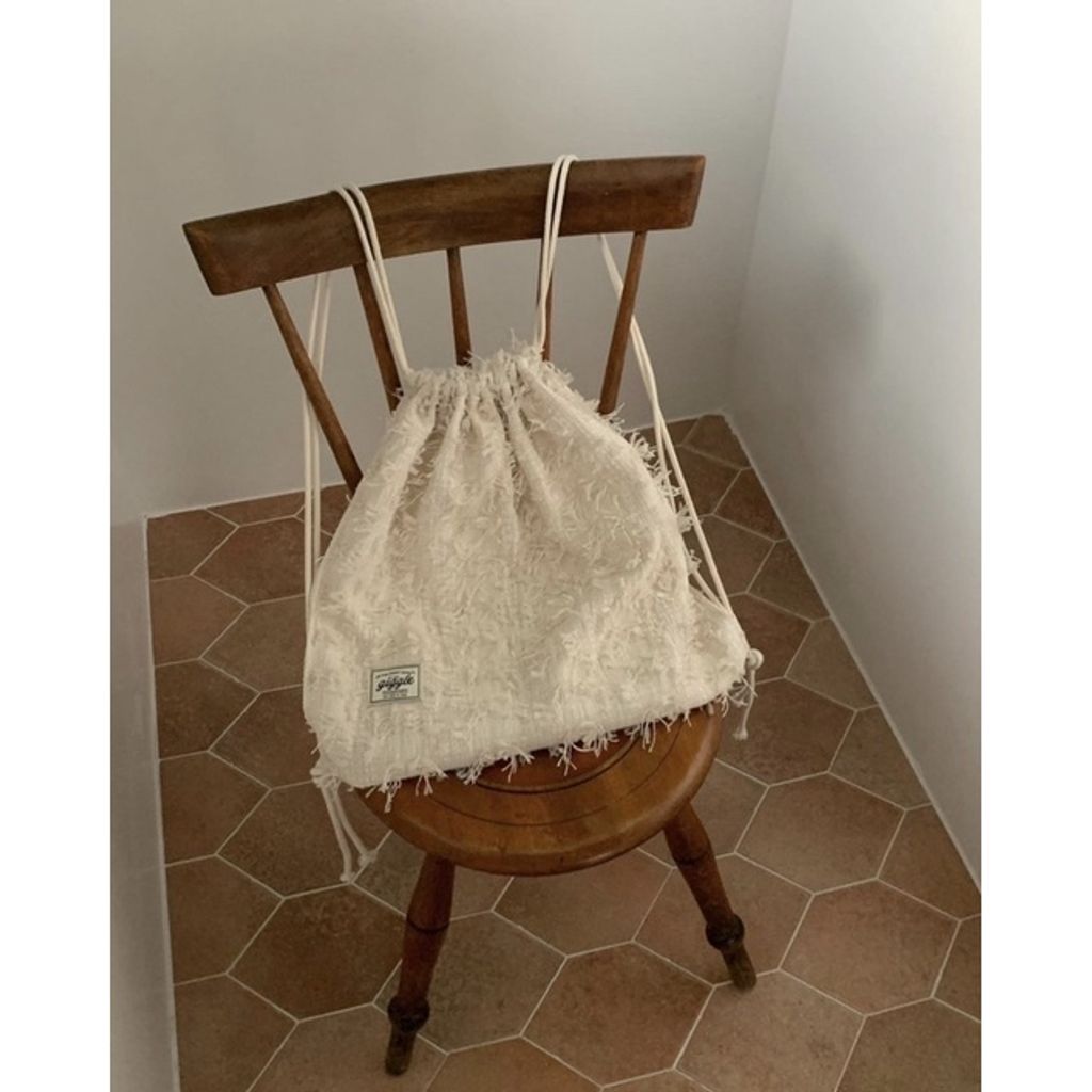 tw-11134201-7quky-leswcnkbgmcvf2