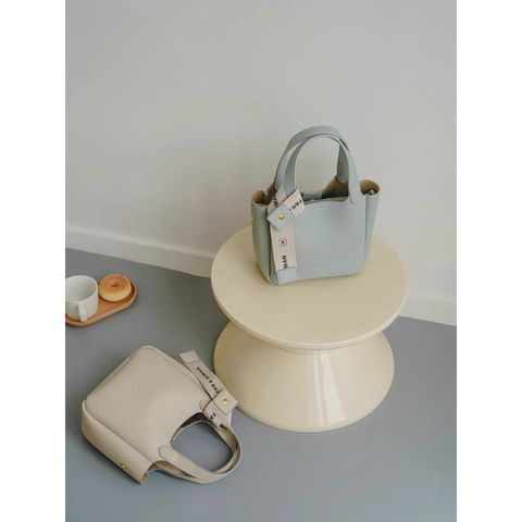 tw-11134207-7r98y-llwbx9gv3fyx2e