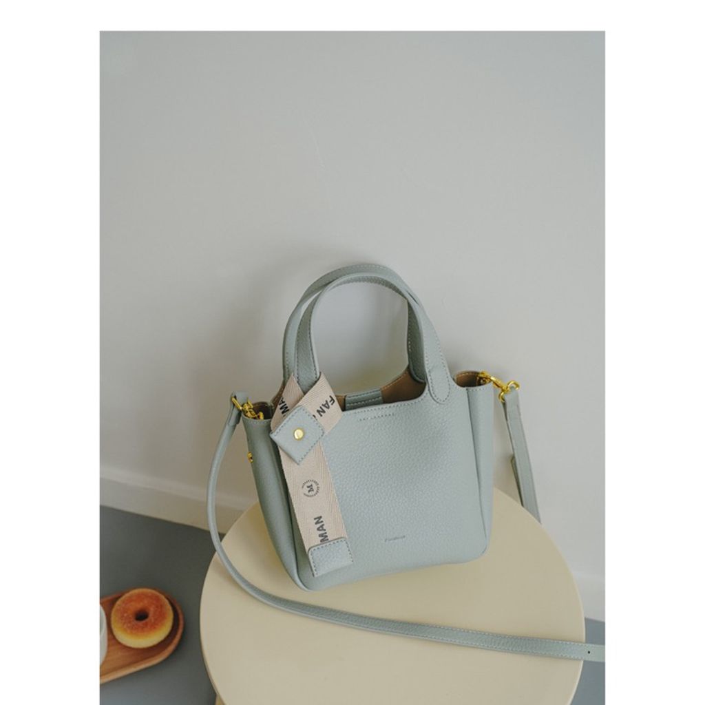 tw-11134207-7r98o-llwbx9gv4ujd83