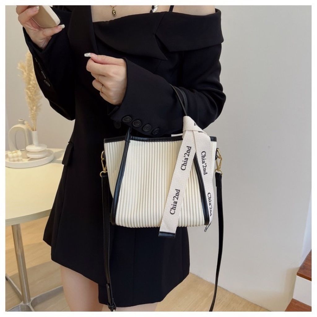 sg-11134201-22100-7j52it7itqiv81