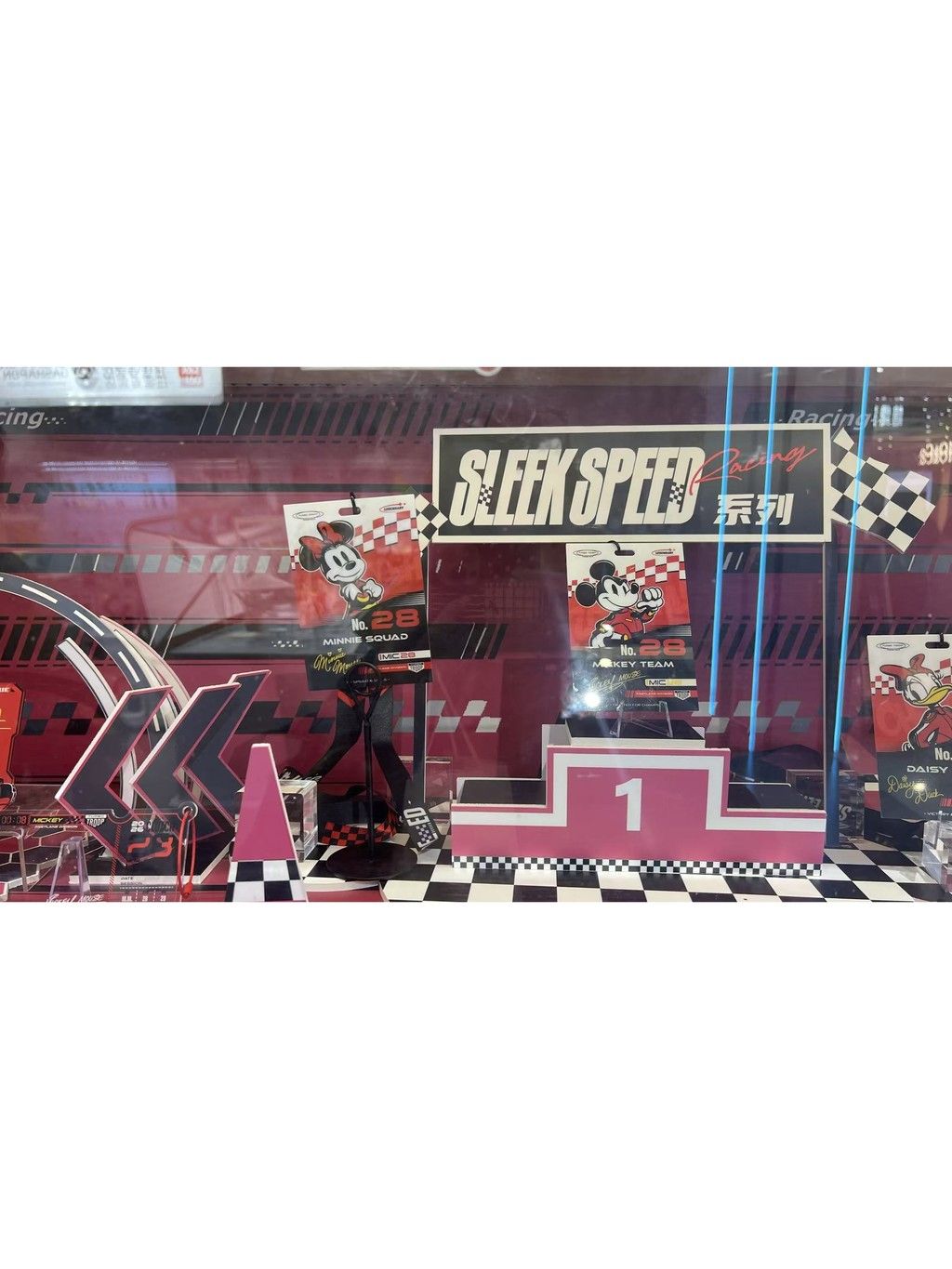 tw-11134207-820lh-mlrmfeatgh6p72