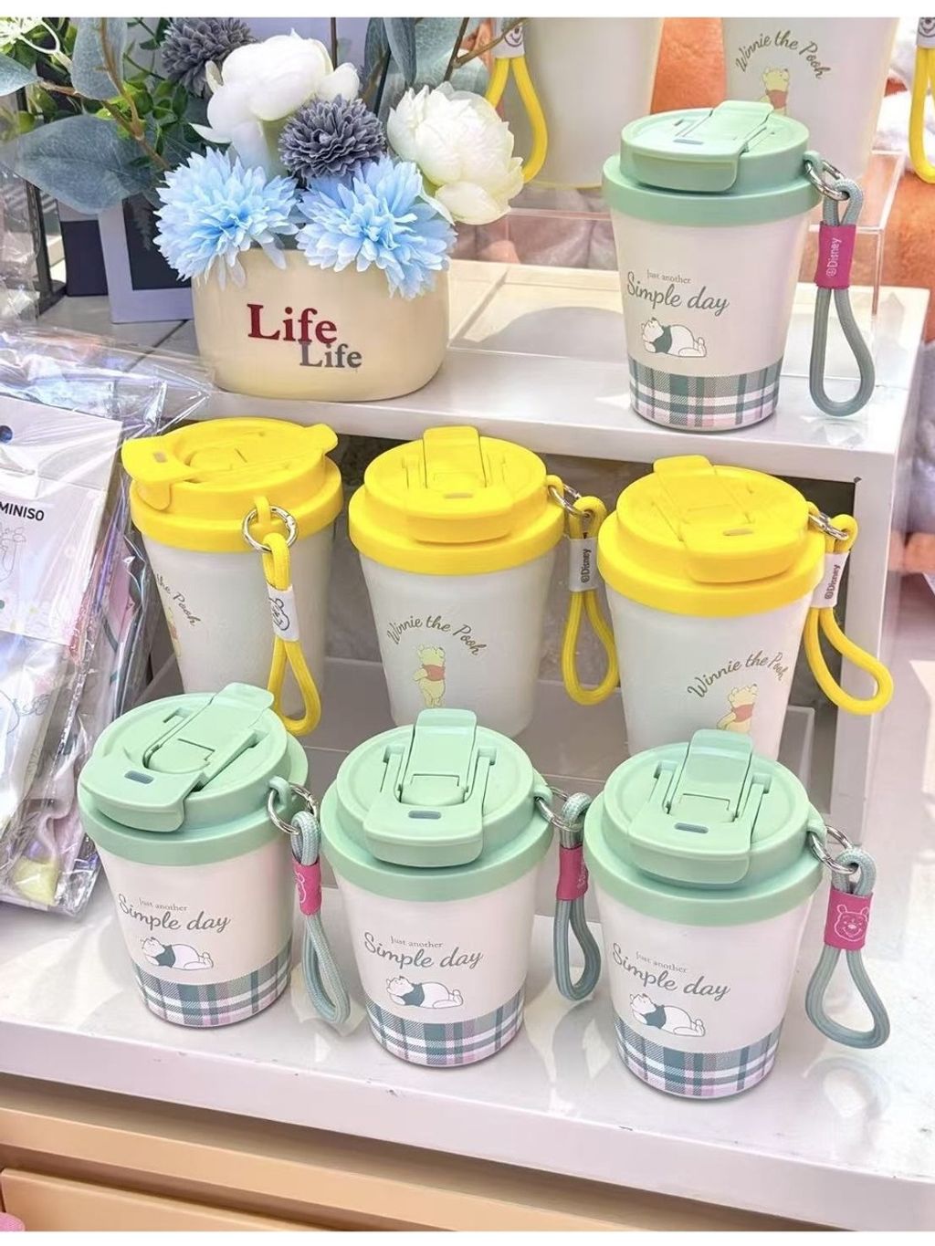 tw-11134207-820la-mlyqpr6ga1vp68