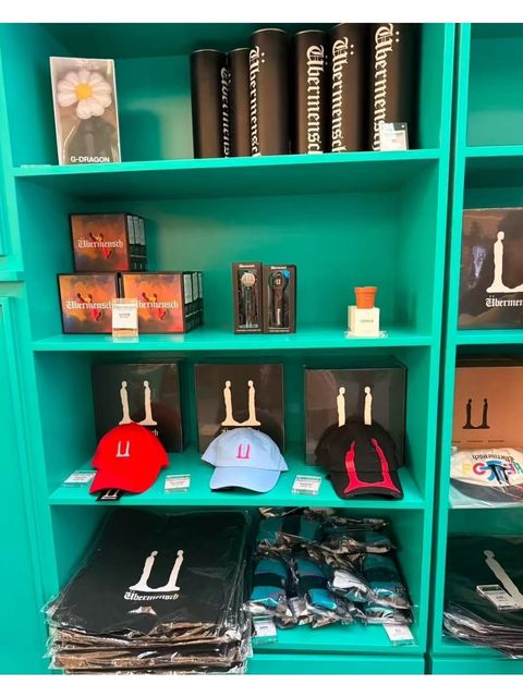 tw-11134207-820ld-mn4gje6mxa8190