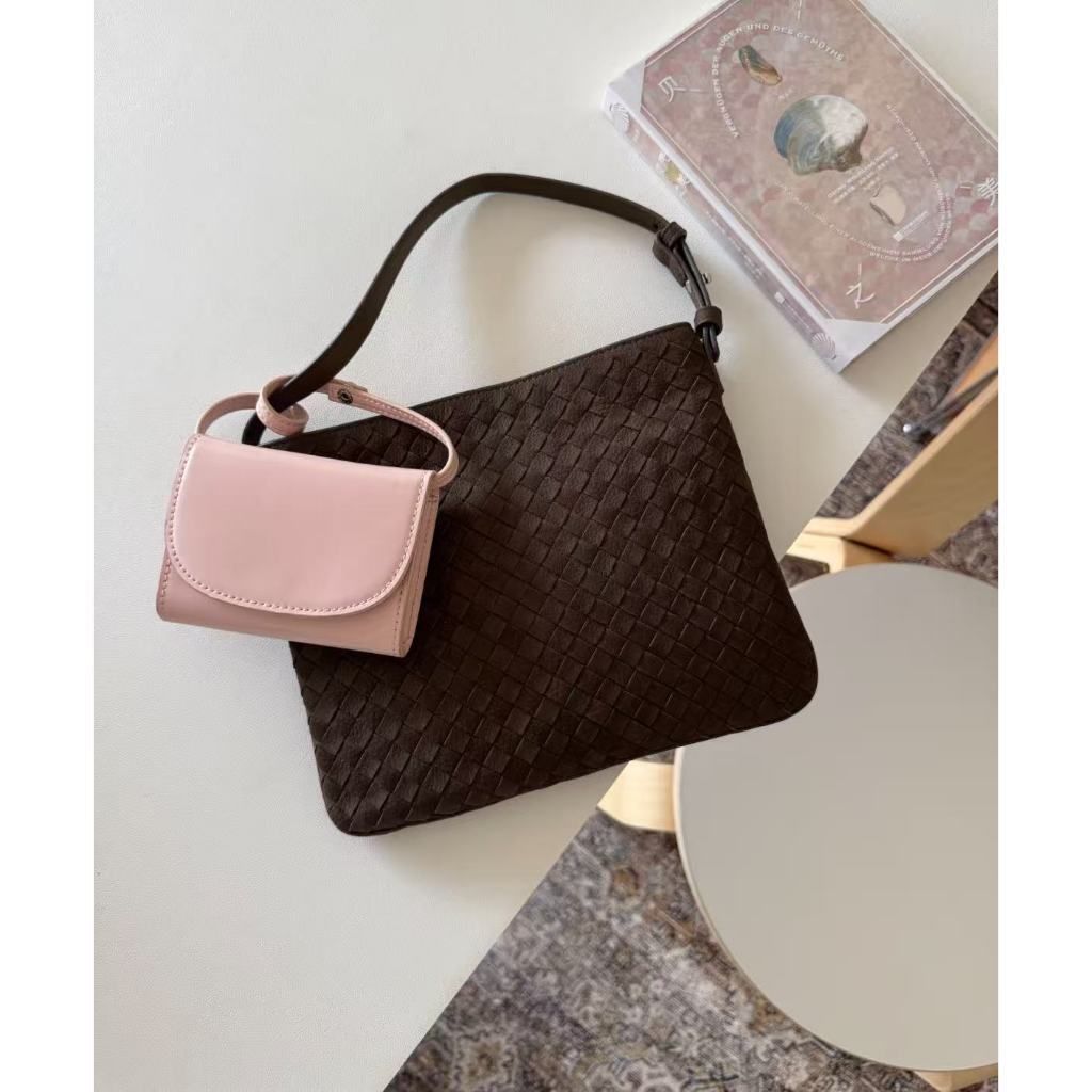 tw-11134207-81zte-mfkt4rix5p8t37