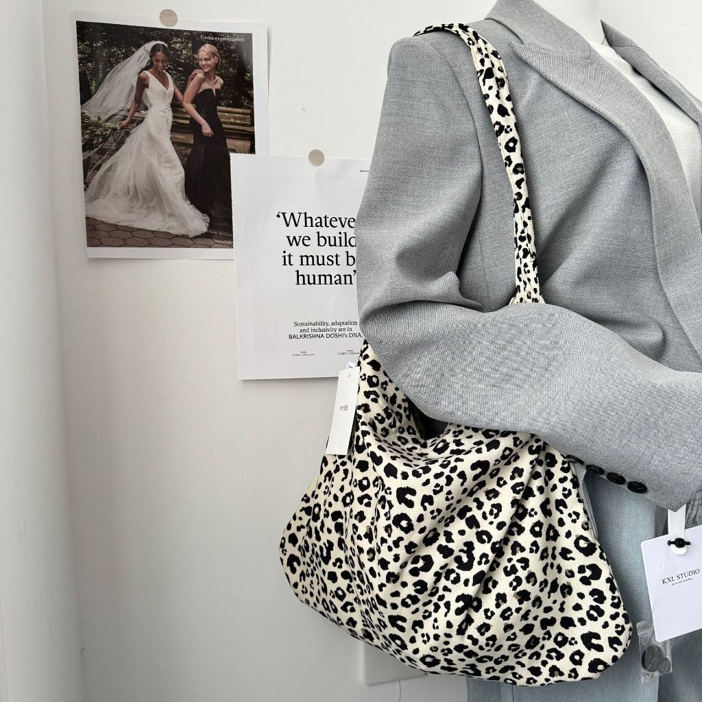 tw-11134207-7r98x-ltf0nqk47gj3a9