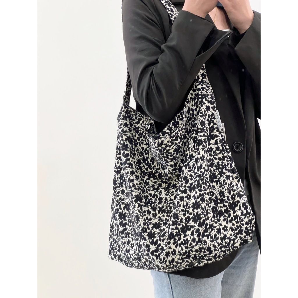 tw-11134207-7r98q-ltf0nqk4bo9n8a