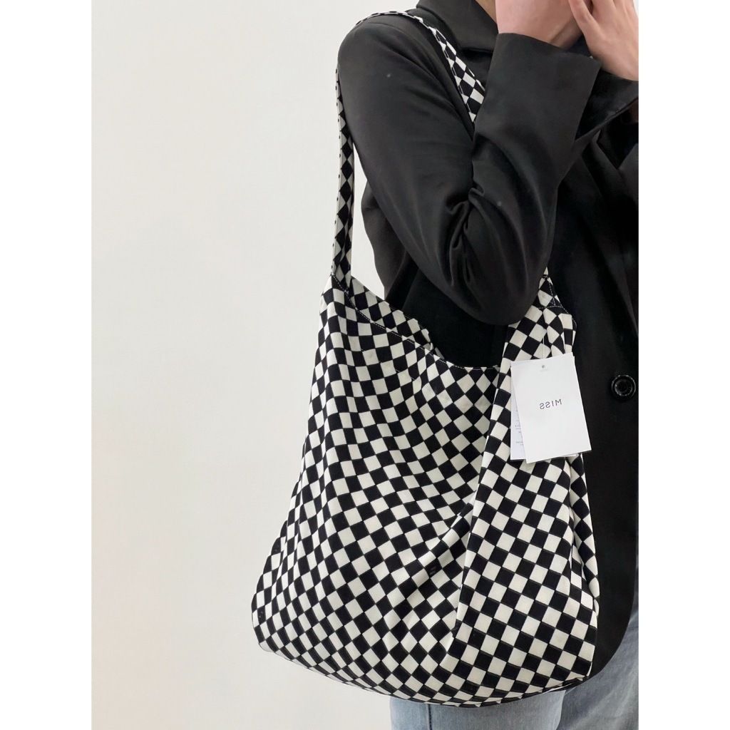 tw-11134207-7r98r-ltf0nqk4d2u362