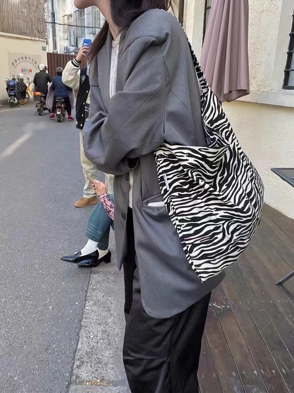 tw-11134207-7r98x-ltf0nqk41u9bc4