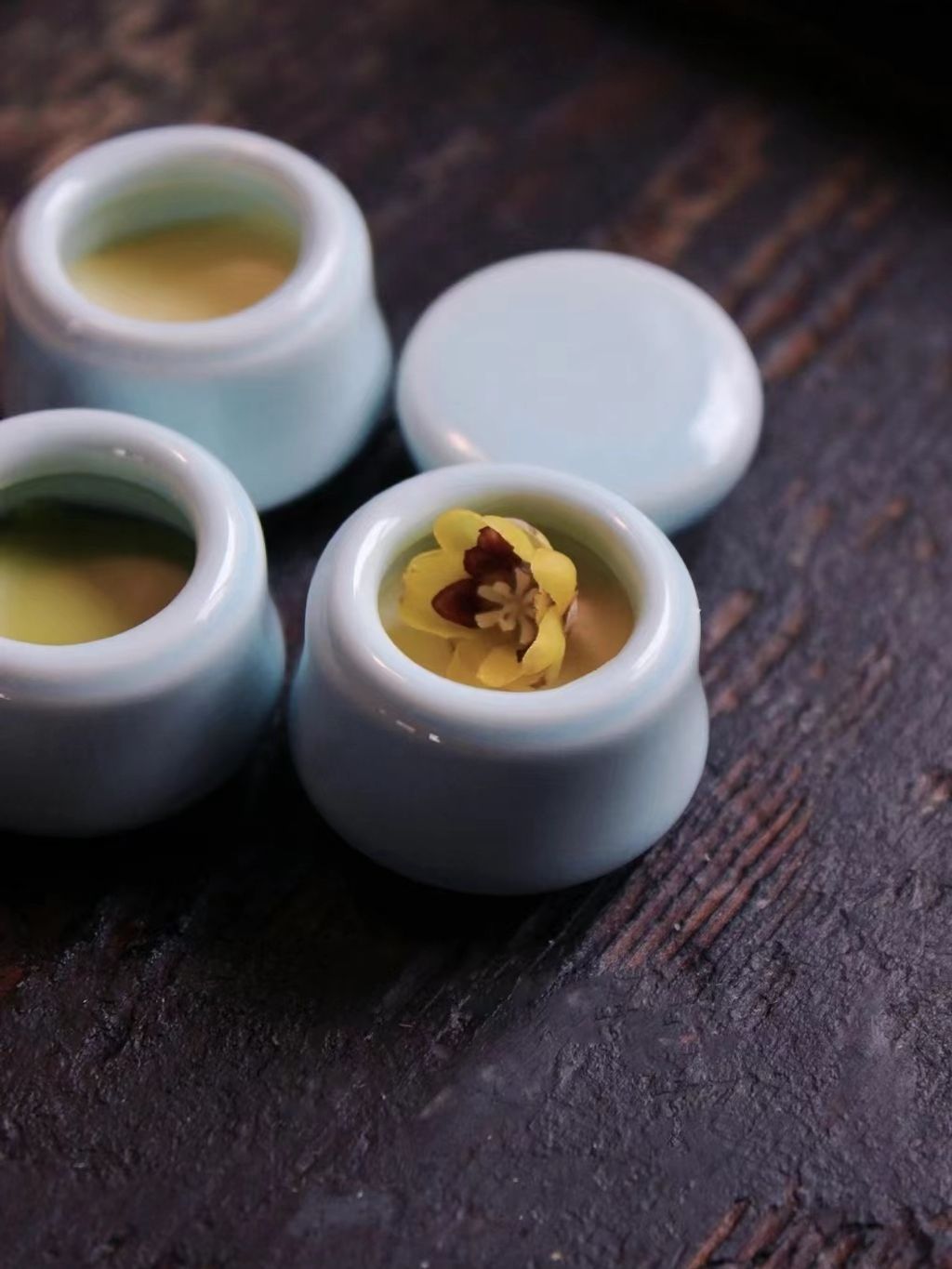 tw-11134207-7r98w-lsmzodmnx70yd2