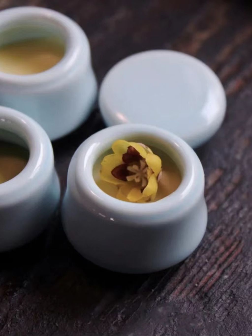 tw-11134207-7r98z-lsmzodmnudw227