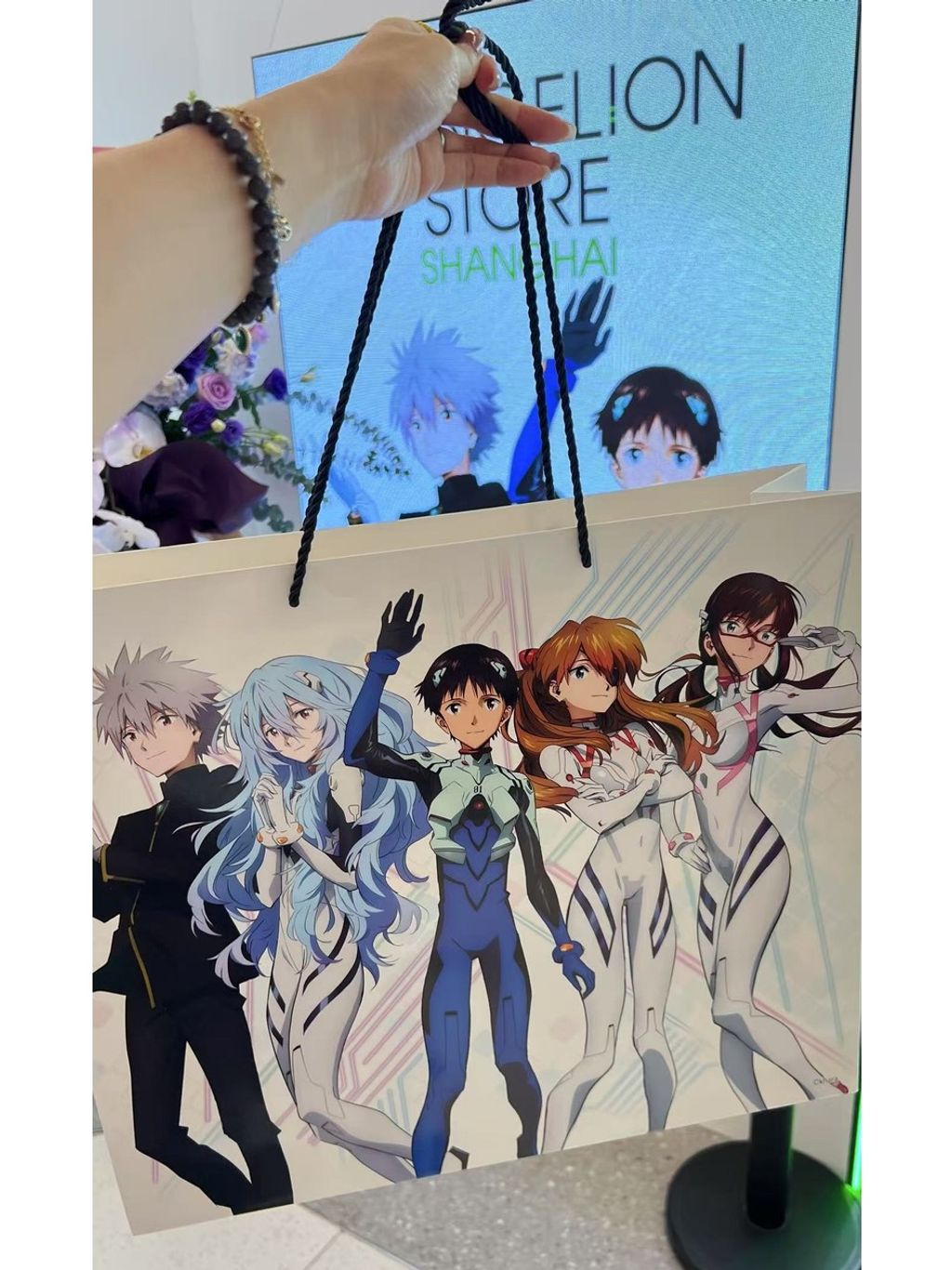 tw-11134207-7ra0u-mb8gr4uuql0636