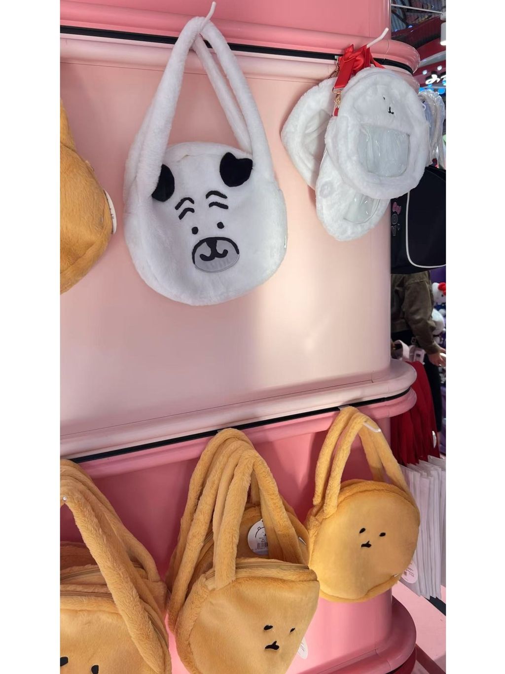 tw-11134207-7rbkb-m8neksnuj6hs13