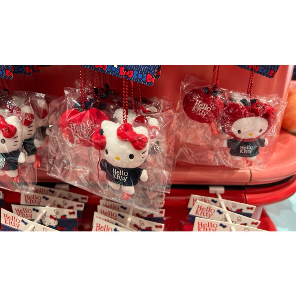 tw-11134207-7rbk4-m828xi4vuao557