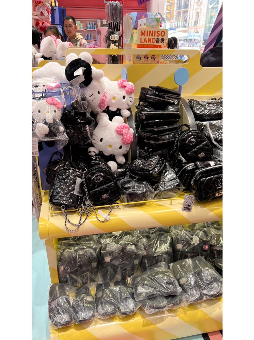 tw-11134207-7rbk5-m828srhjkbyd45