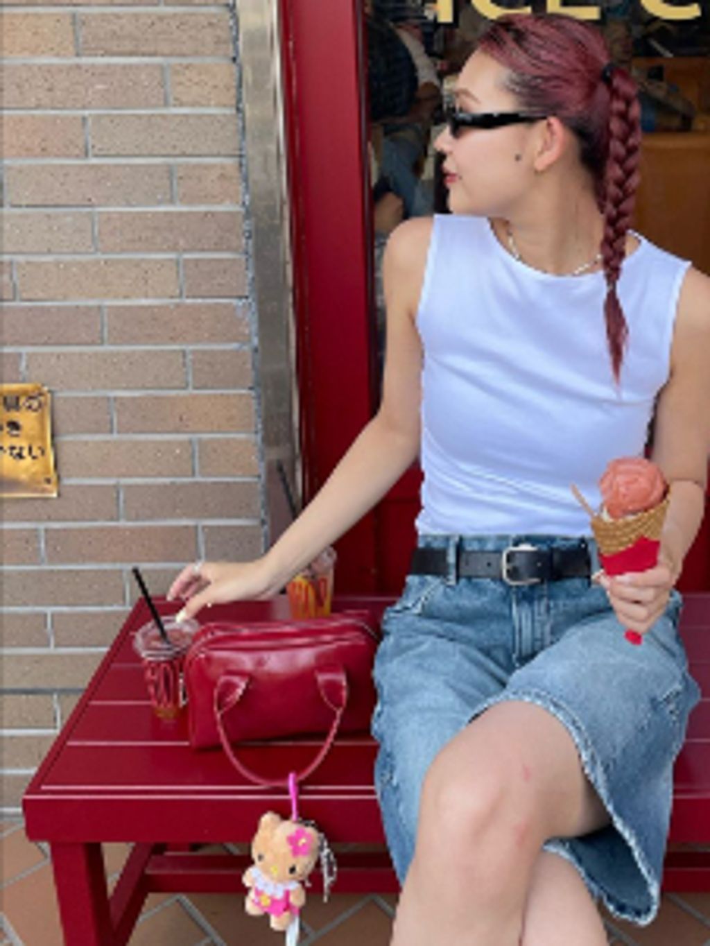 tw-11134207-7r991-lyw46va79hpw24