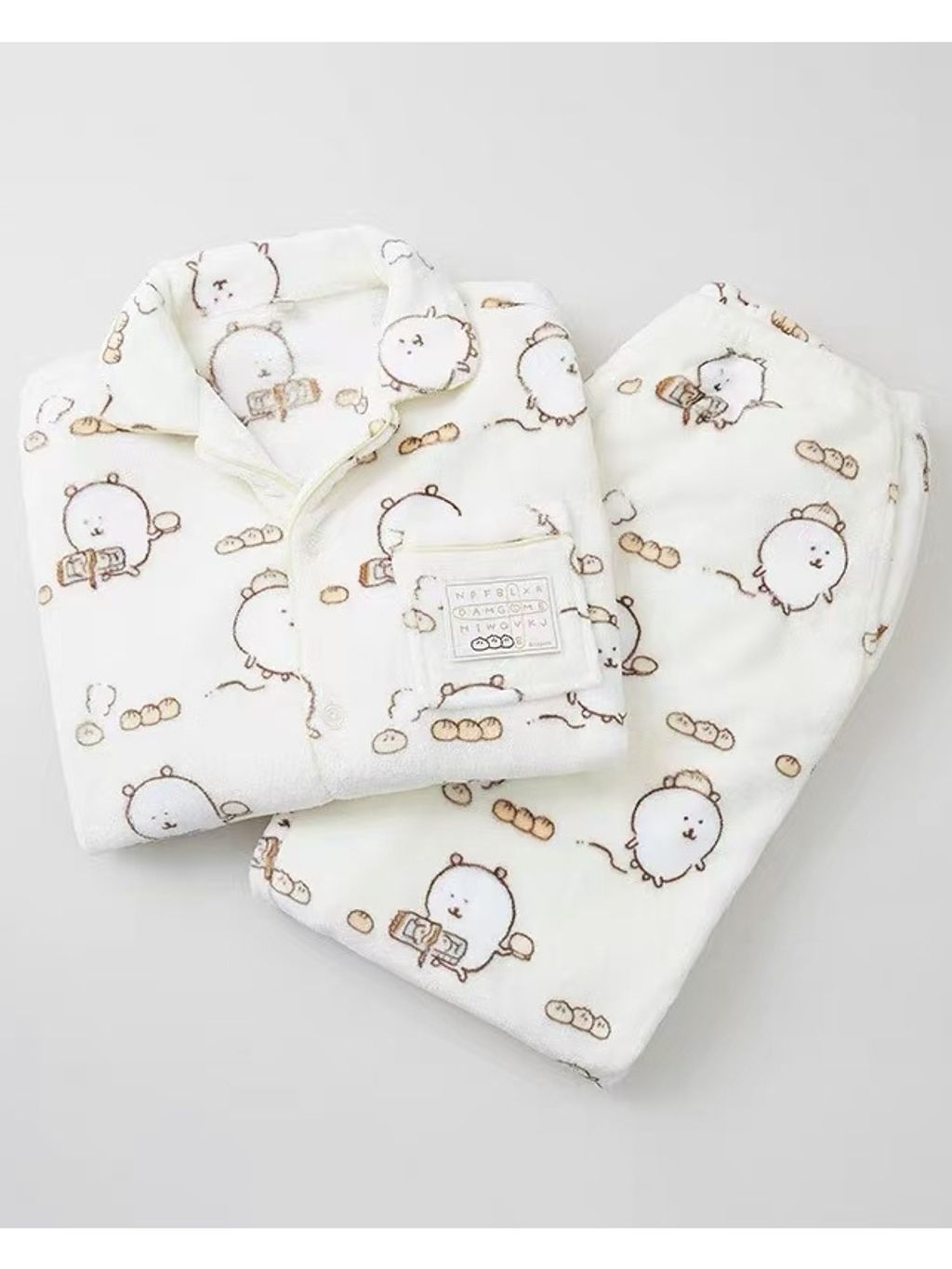 tw-11134207-7rasf-m2qk4ua7d3ez39