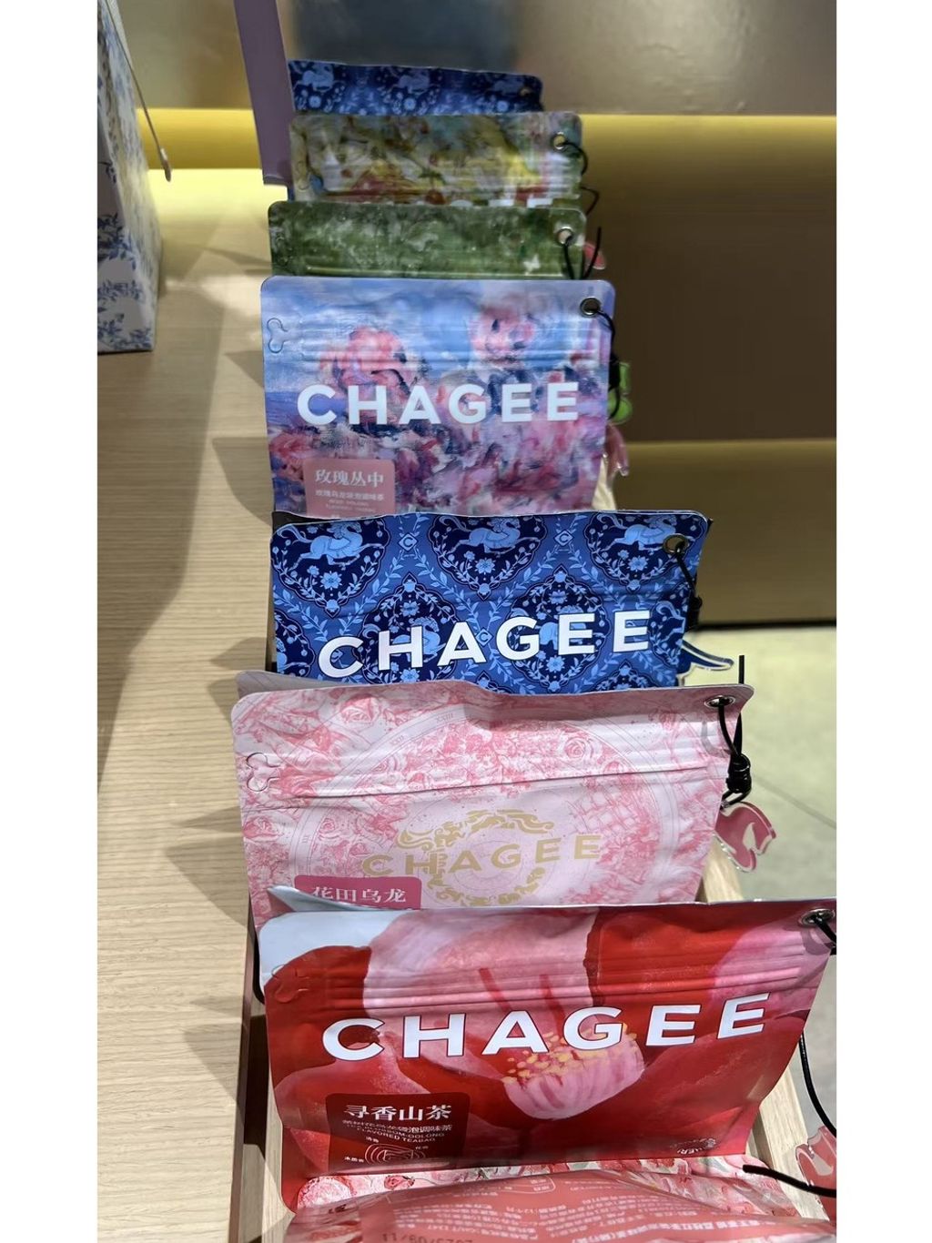 tw-11134207-820l6-mk6oi80rwdmp67