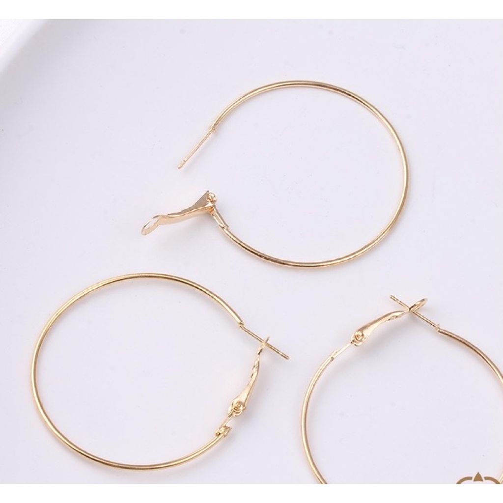 tw-11134207-81ztk-mf9xv7952o7d0d