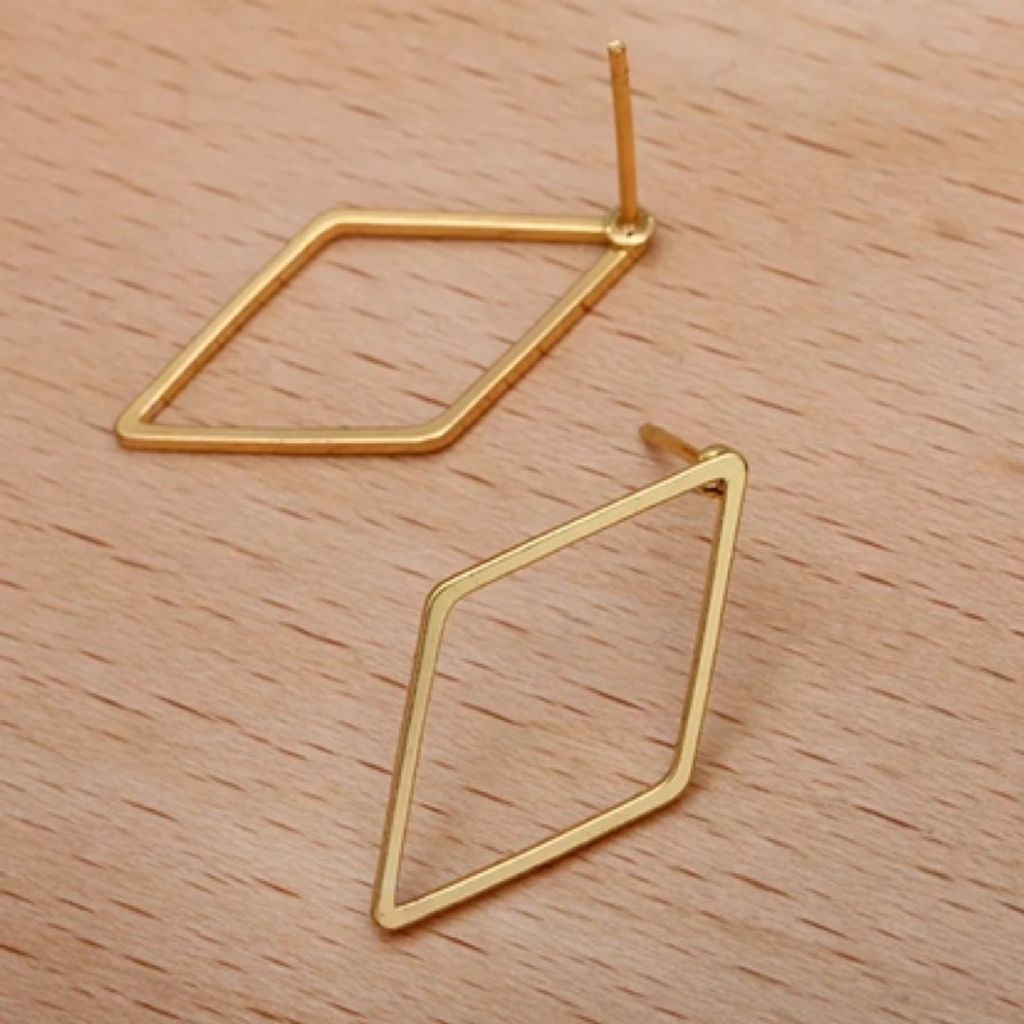 9393191cc13773a647f754bedbac15dd