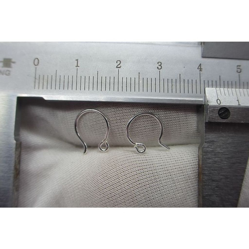 tw-11134207-7rasj-m66ijj4g7p2003