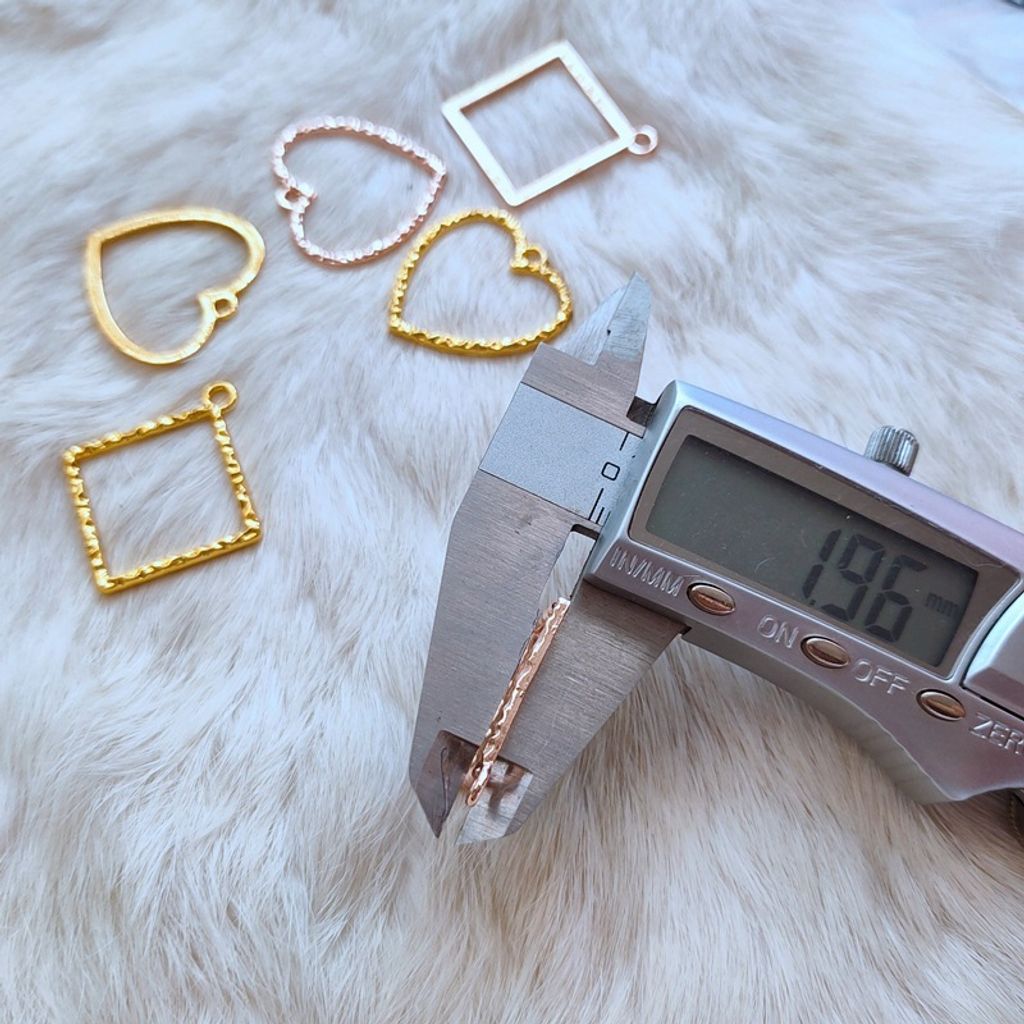 tw-11134207-7r98x-lx5rn3zrvub4b9