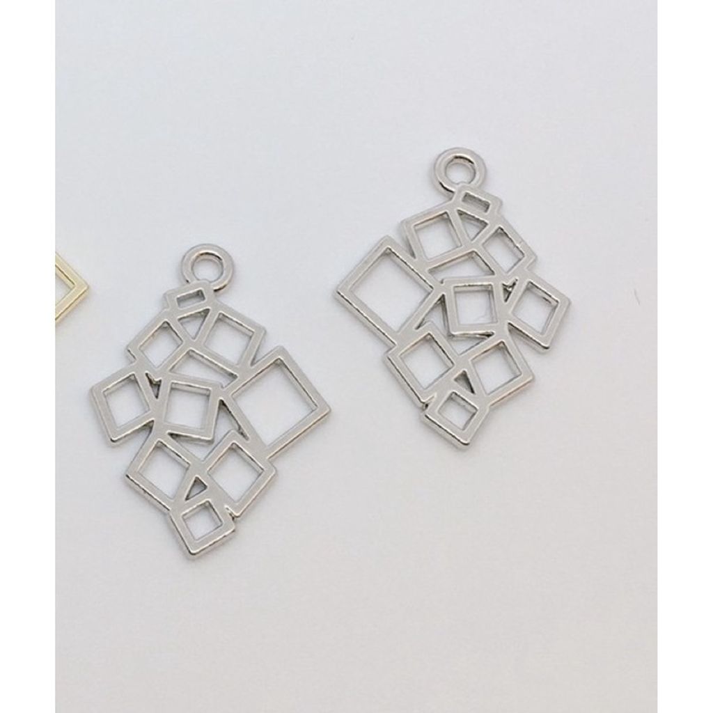 56d7a80f4d45604914891f63efa4a0bb