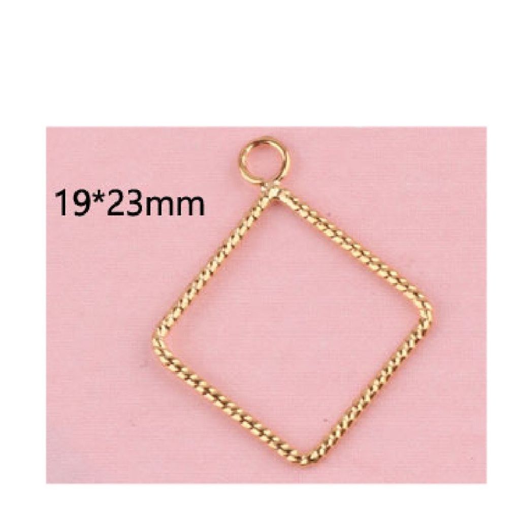 d4a4219c6a162494a3cb9e69bbcd50d9