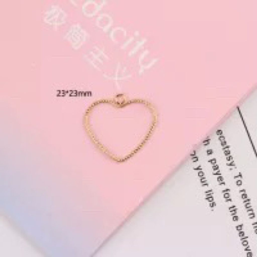 df9b749e5c54a4d4b0545efe9498fb39