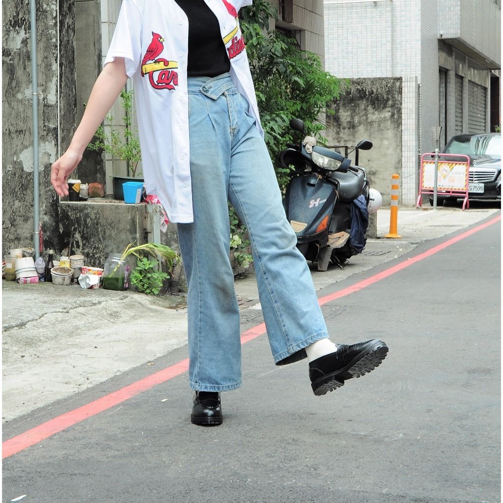 tw-11134207-7r98t-ln1i08a61vbzad