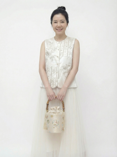 c8907e51-2811-4d57-88f7-7b46cde76b0f (1)