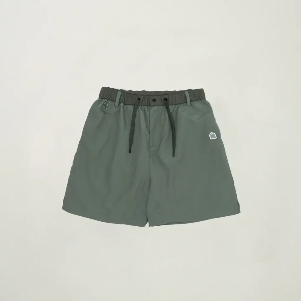 GOODEASYSHORTS_GREEN__Front