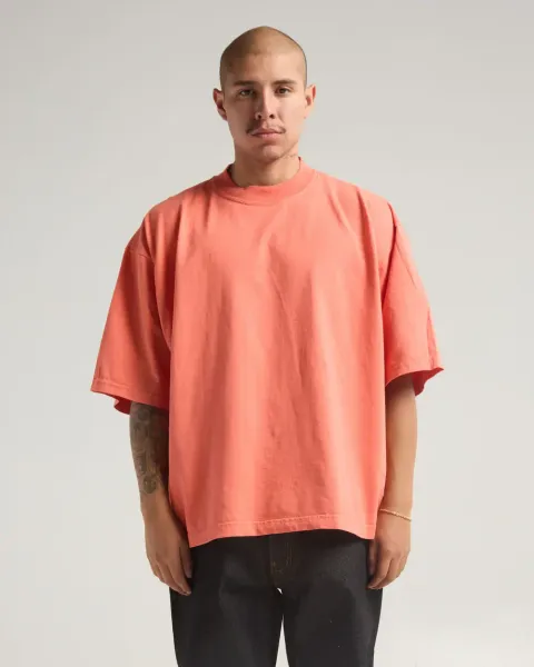 7_5_MaxHeavyweight_GarmentDye_dropshoulder_coral_001